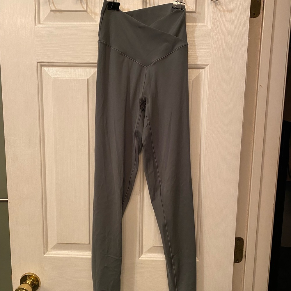 Aerie crossover leggings brand new